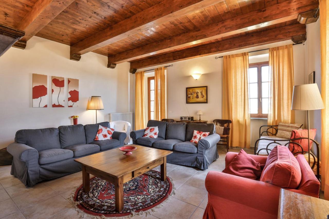 Villa Pesce, Mombaruzzo Buitenkant foto