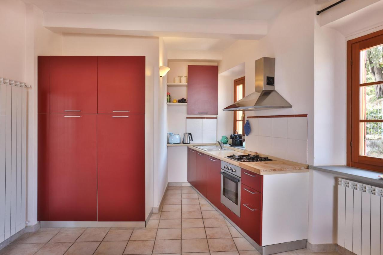 Villa Pesce, Mombaruzzo Buitenkant foto